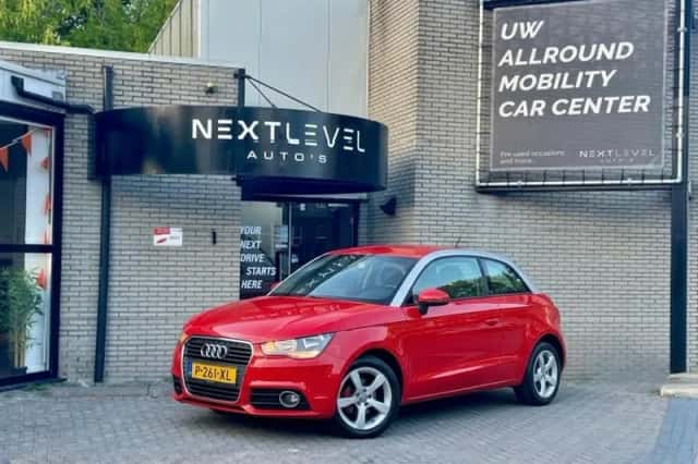Audi A1 (2011) thumbnail 1