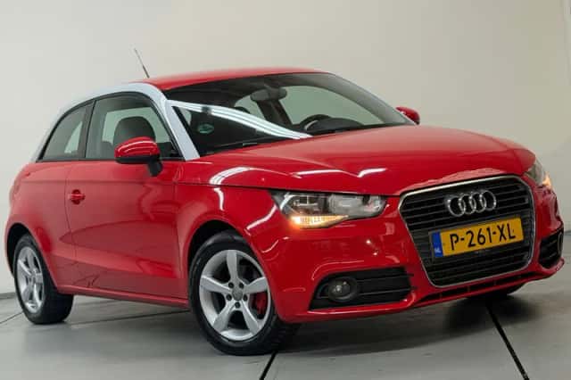Audi A1 (2011) thumbnail 5