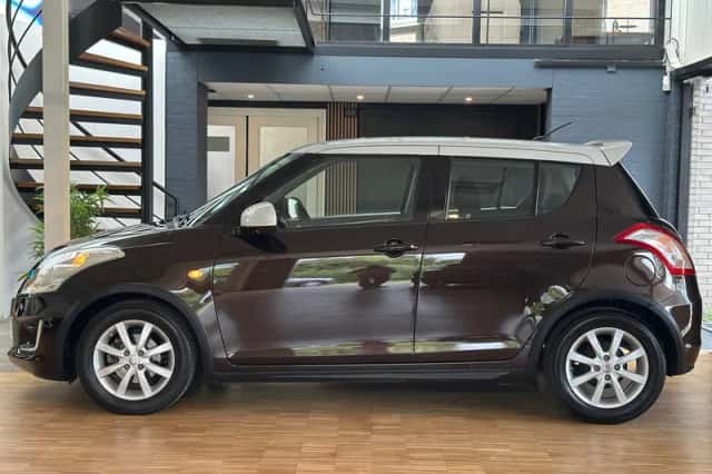 Suzuki Swift (2014) thumbnail 3