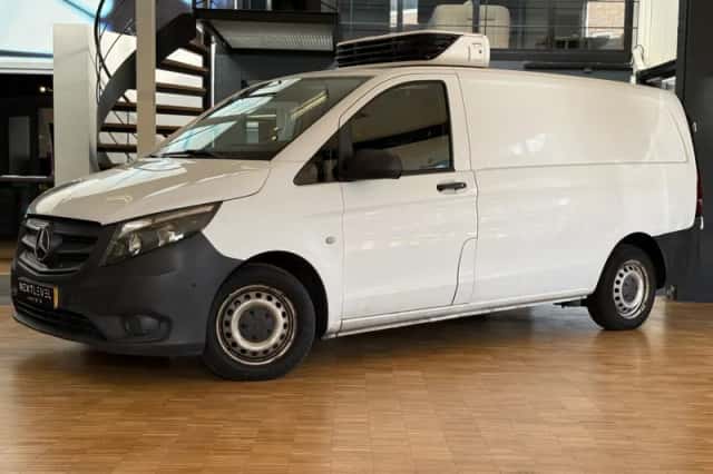 Mercedes-Benz Vito (2017) thumbnail 1