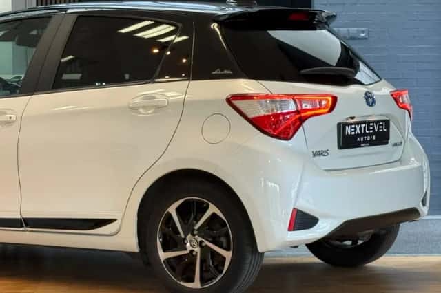 Toyota Yaris (2019) thumbnail 5