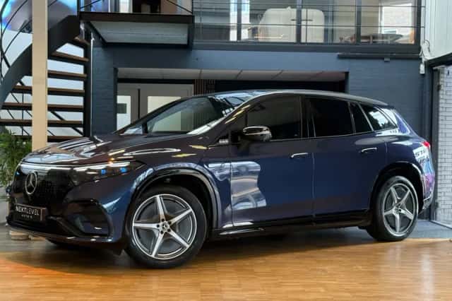 Mercedes-Benz EQS (2024) thumbnail 1
