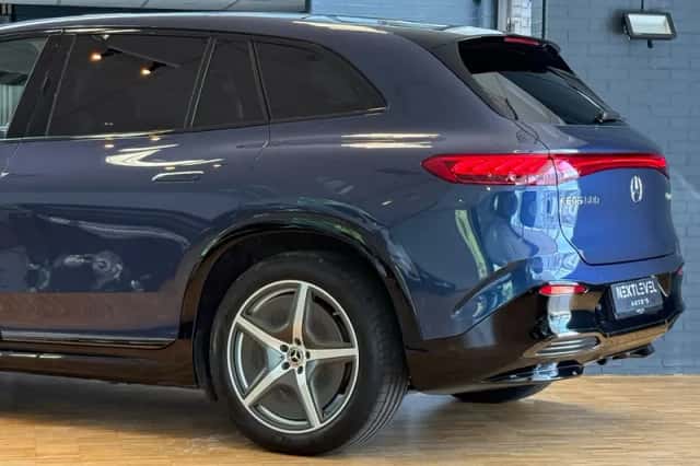 Mercedes-Benz EQS (2024) thumbnail 5