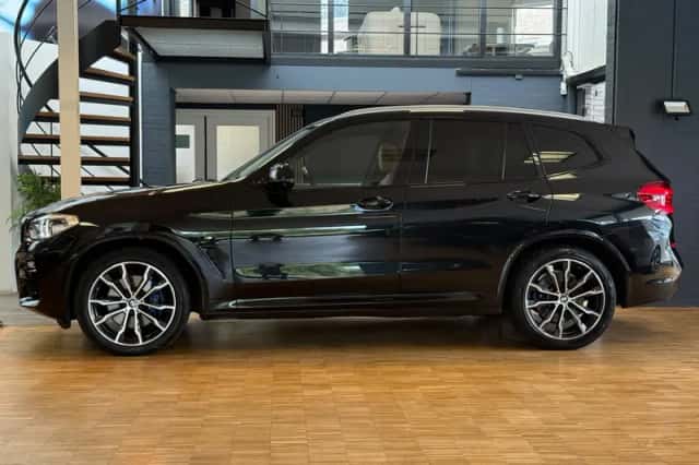 BMW X3 (2019) thumbnail 3