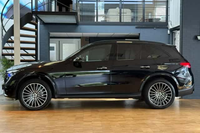 Mercedes-Benz GLC-Klasse (2023) thumbnail 3
