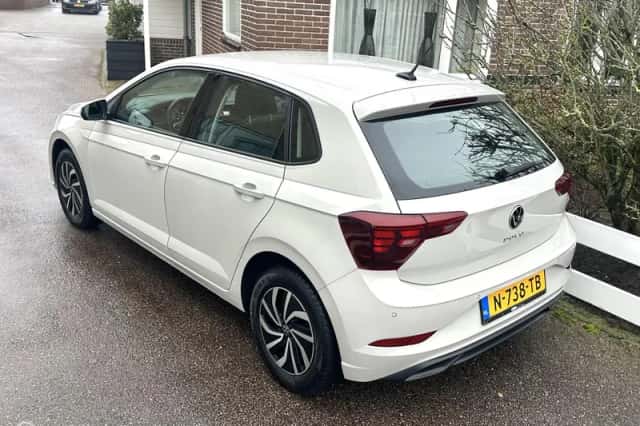 Volkswagen Polo (2021) thumbnail 4