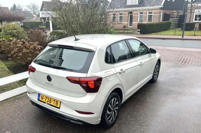 Volkswagen Polo (2021) thumbnail 5