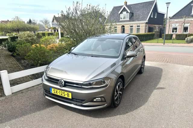 Volkswagen Polo (2018) thumbnail 1