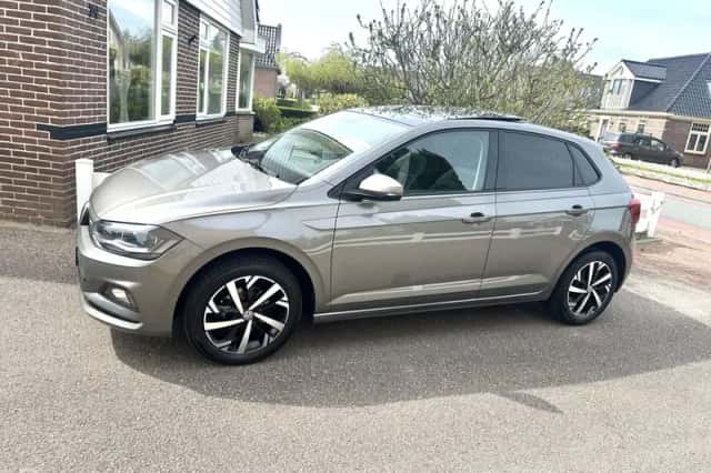 Volkswagen Polo (2018) thumbnail 2