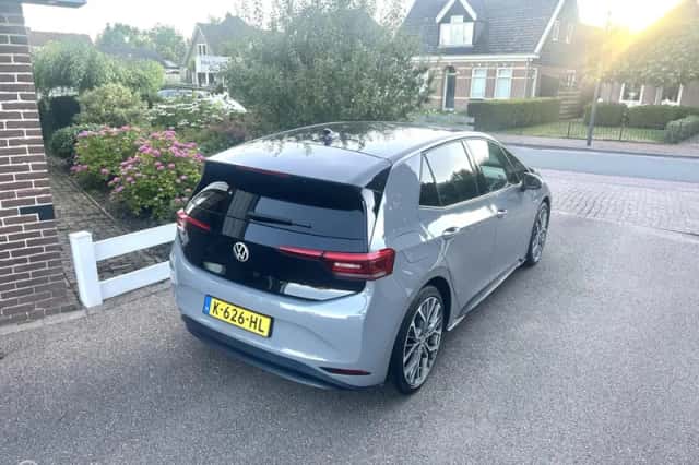Volkswagen ID.3 (2020) thumbnail 5