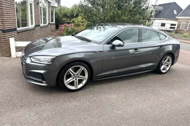 Audi A5 (2018) thumbnail 2