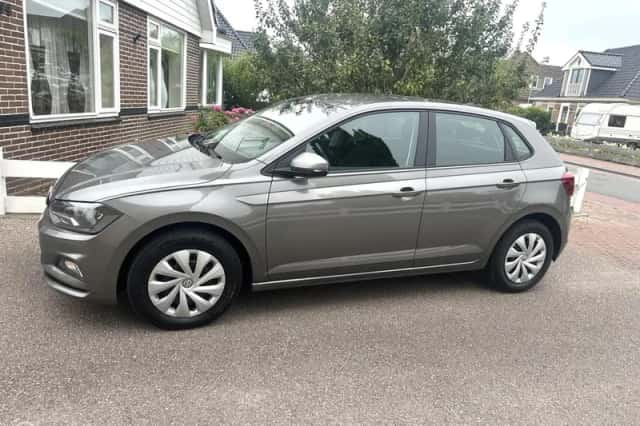 Volkswagen Polo (2019) thumbnail 2