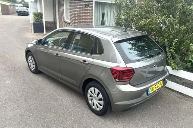 Volkswagen Polo (2019) thumbnail 3