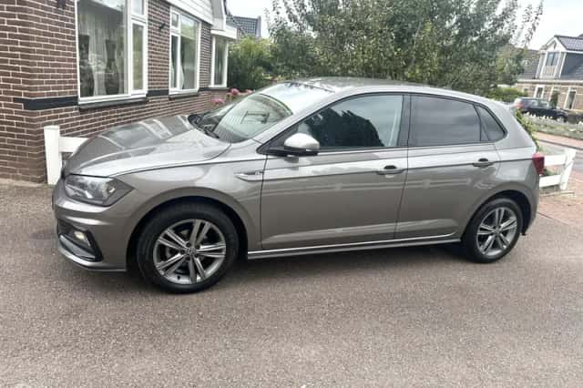 Volkswagen Polo (2021) thumbnail 2