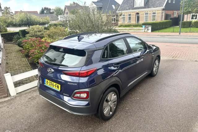 Hyundai Kona (2020) thumbnail 4