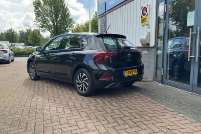 Volkswagen Polo (2023) thumbnail 6