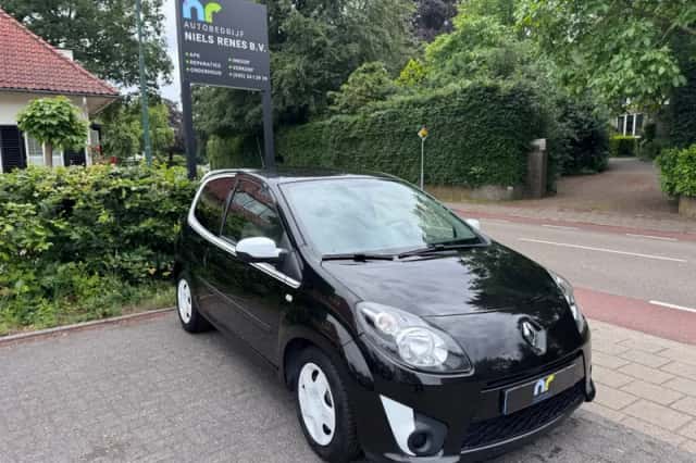 Renault Twingo (2011) thumbnail 1