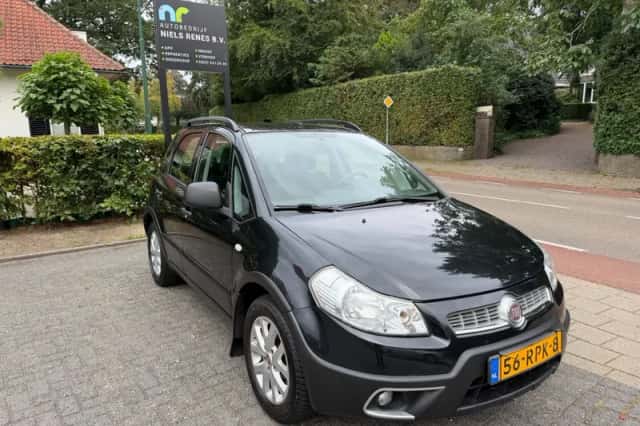 Fiat Sedici (2011) thumbnail 1