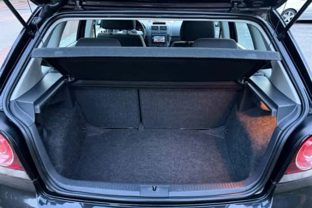 Volkswagen Polo (2008) thumbnail 6