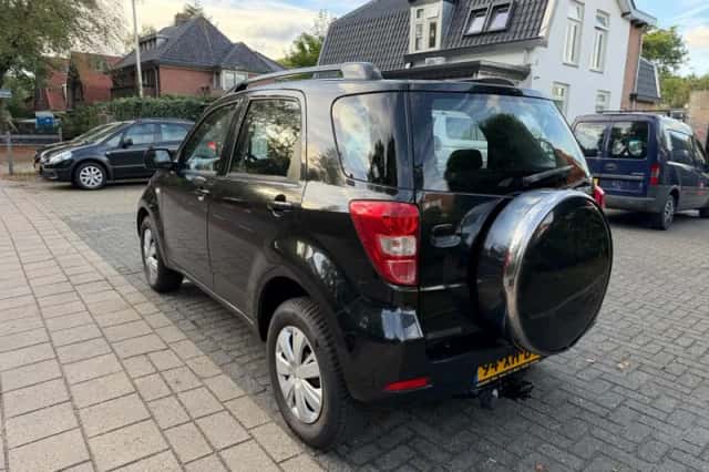 Daihatsu Terios (2007) thumbnail 4