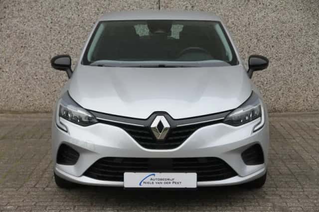 Renault Clio (2022) thumbnail 5