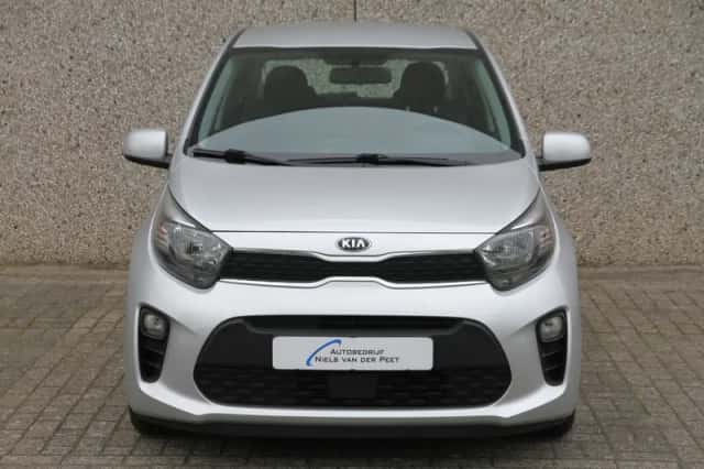 Kia Picanto (2021) thumbnail 5
