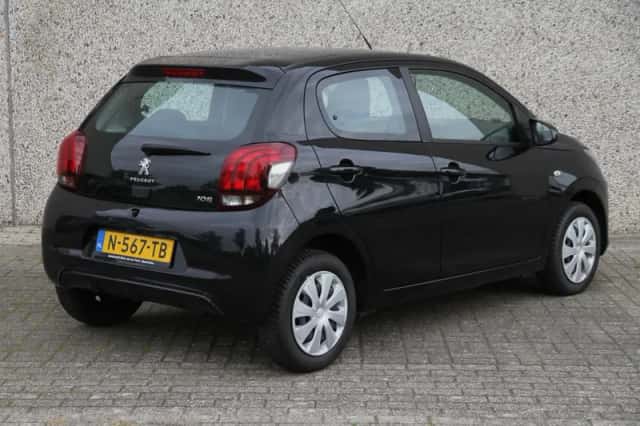 Peugeot 108 (2022) thumbnail 3