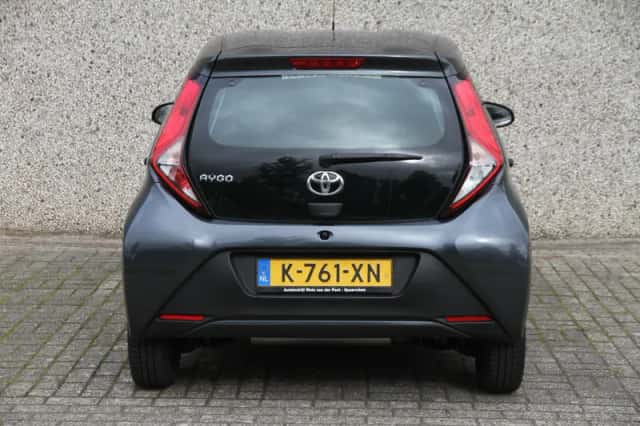 Toyota Aygo (2021) thumbnail 6