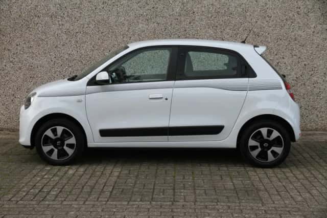 Renault Twingo (2018) thumbnail 2