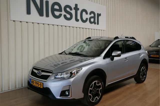 Subaru XV (2017) thumbnail 6