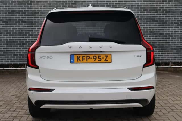 Volvo XC90 (2026) thumbnail 5