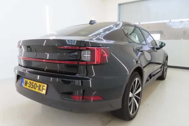 Polestar 2 (2021) thumbnail 2