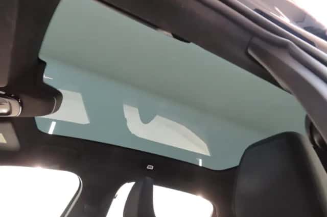 Polestar 2 (2021) thumbnail 6