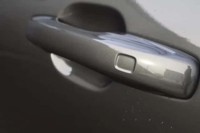 Volvo XC60 (2020) thumbnail 5