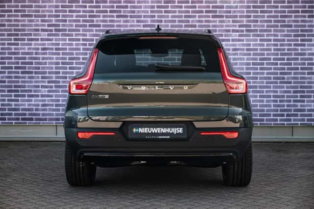 Volvo EX40 (2026) thumbnail 5