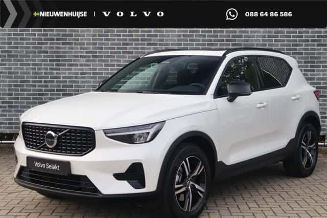 Volvo XC40 (2026) thumbnail 1