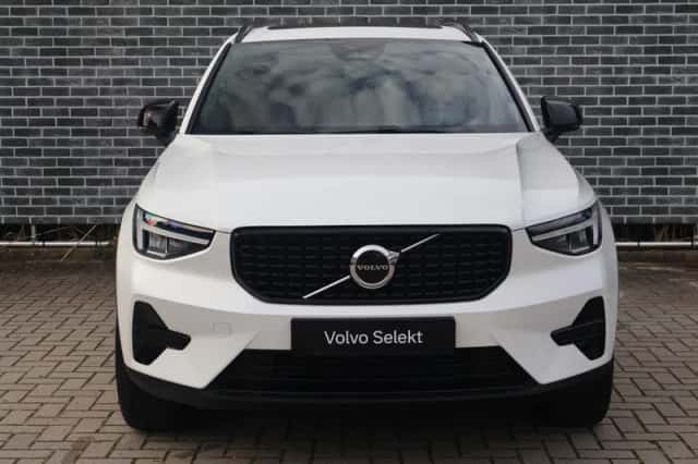 Volvo XC40 (2026) thumbnail 2