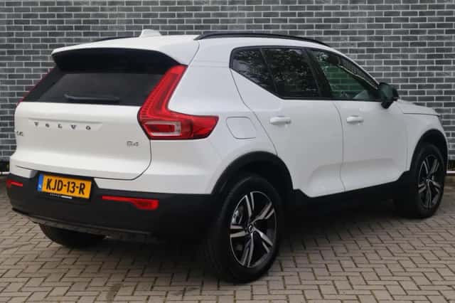 Volvo XC40 (2026) thumbnail 4