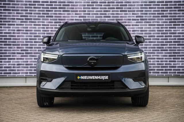 Volvo EX40 (2026) thumbnail 6