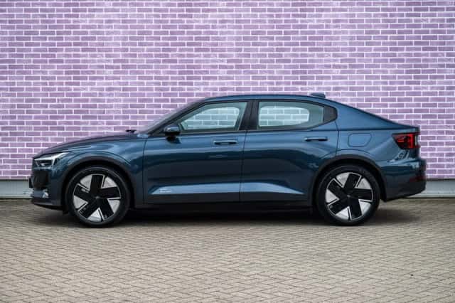 Polestar 2 (2025) thumbnail 4