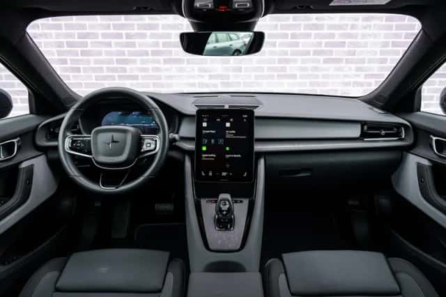 Polestar 2 (2025) thumbnail 5