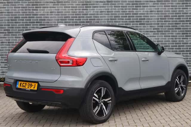 Volvo XC40 (2026) thumbnail 3