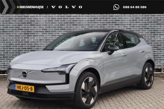 Volvo EX30 (2025) thumbnail 1
