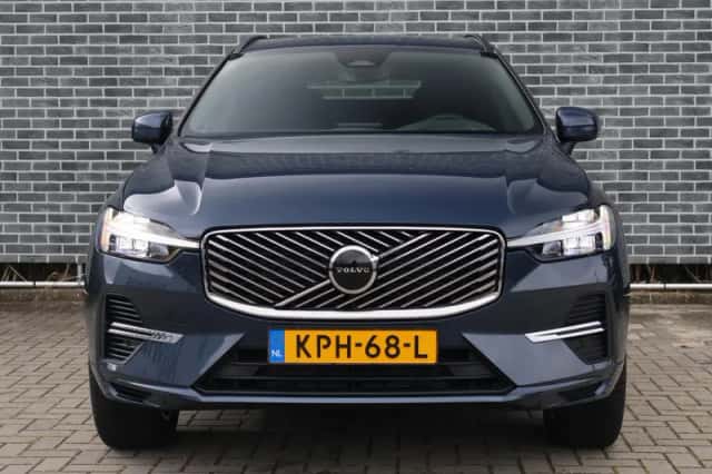 Volvo XC60 (2026) thumbnail 2