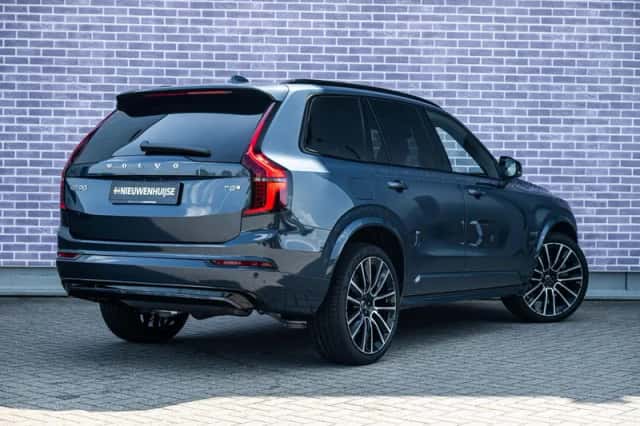 Volvo XC90 (2026) thumbnail 2