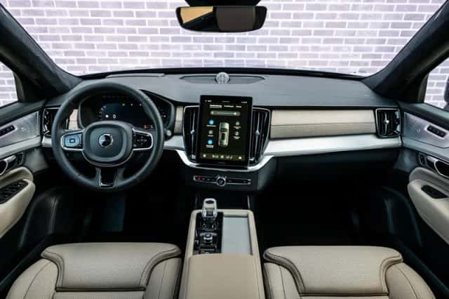 Volvo XC90 (2026) thumbnail 5