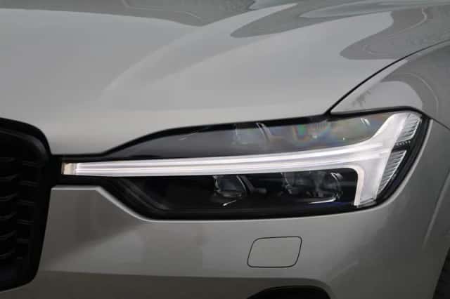 Volvo XC60 (2025) thumbnail 5