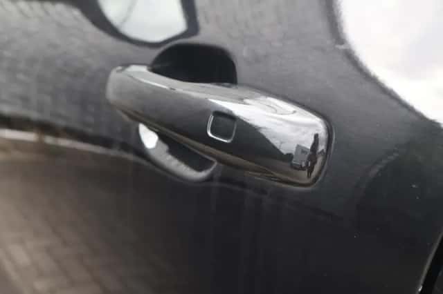 Volvo XC60 (2022) thumbnail 5