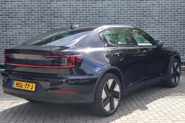 Polestar 2 (2025) thumbnail 3