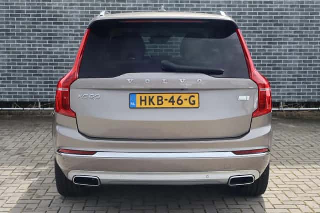 Volvo XC90 (2021) thumbnail 4
